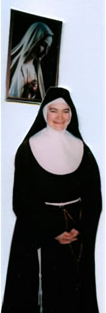 Sr. Mary Faustina of the Eucharistic King of Divine Mercy